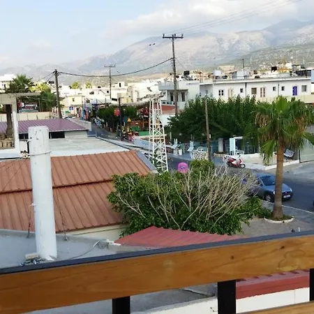 Hotel Cleo 250m From The Malia